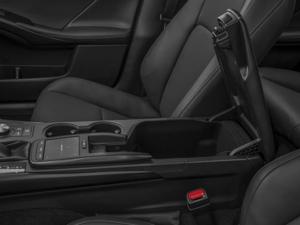 2023 Lexus IS 3rd Gen - Image 7 of 12