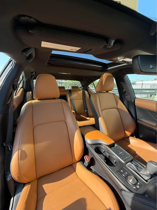 2023 Lexus IS 3rd Gen - Image 10 of 15