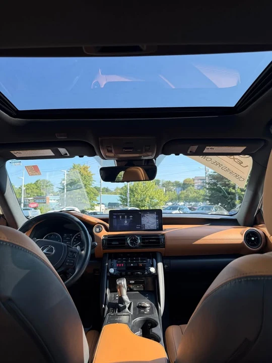 2023 Lexus IS 3rd Gen - Image 9 of 15