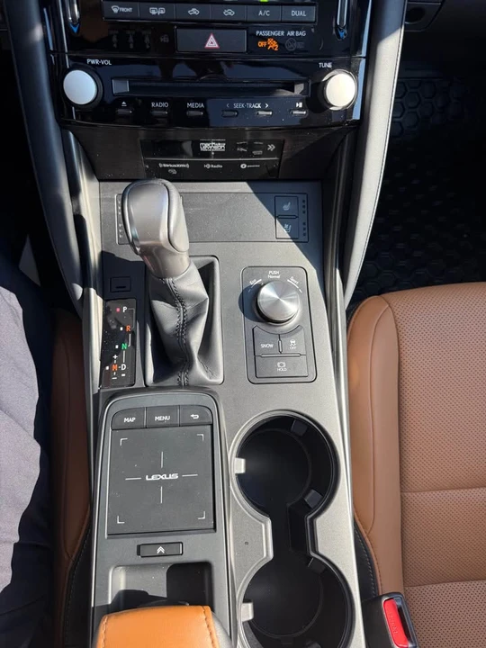 2023 Lexus IS 3rd Gen - Image 14 of 15