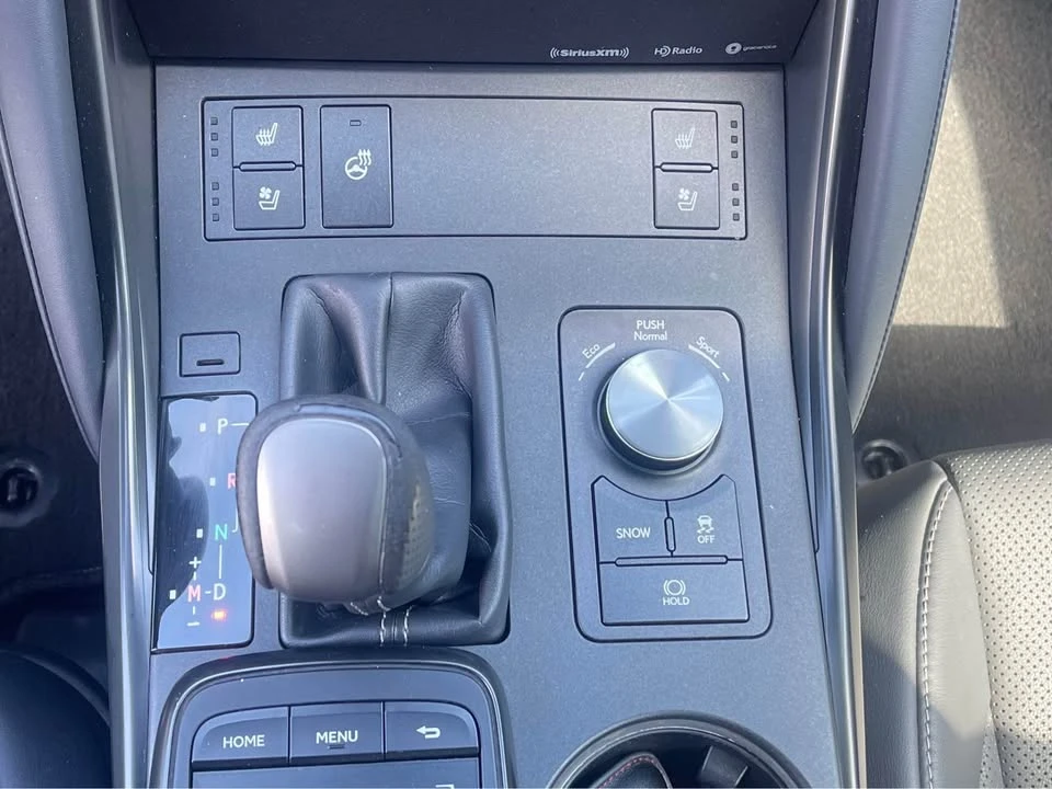2023 Lexus IS 3rd Gen - Image 16 of 18