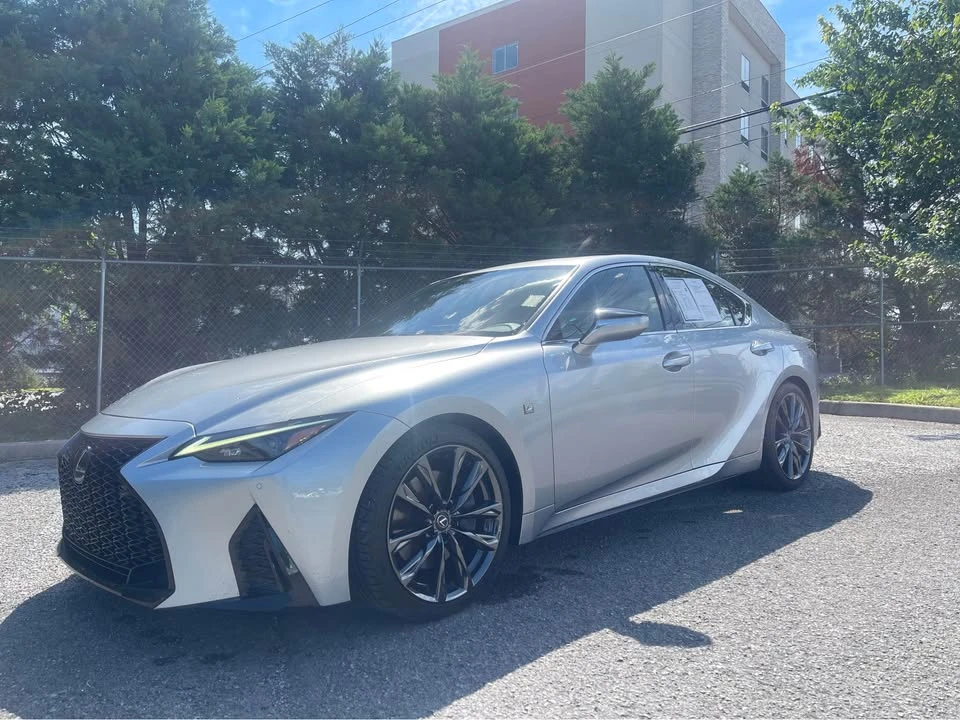 2023 Lexus IS 3rd Gen - Image 5 of 18