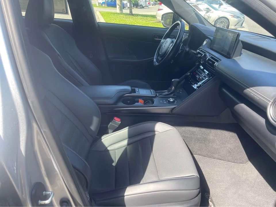 2023 Lexus IS 3rd Gen - Image 11 of 18