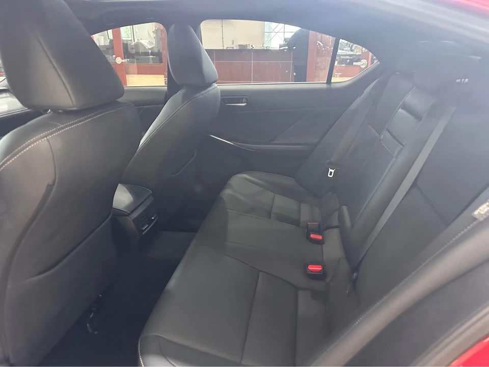 2023 Lexus IS 3rd Gen - Image 5 of 8