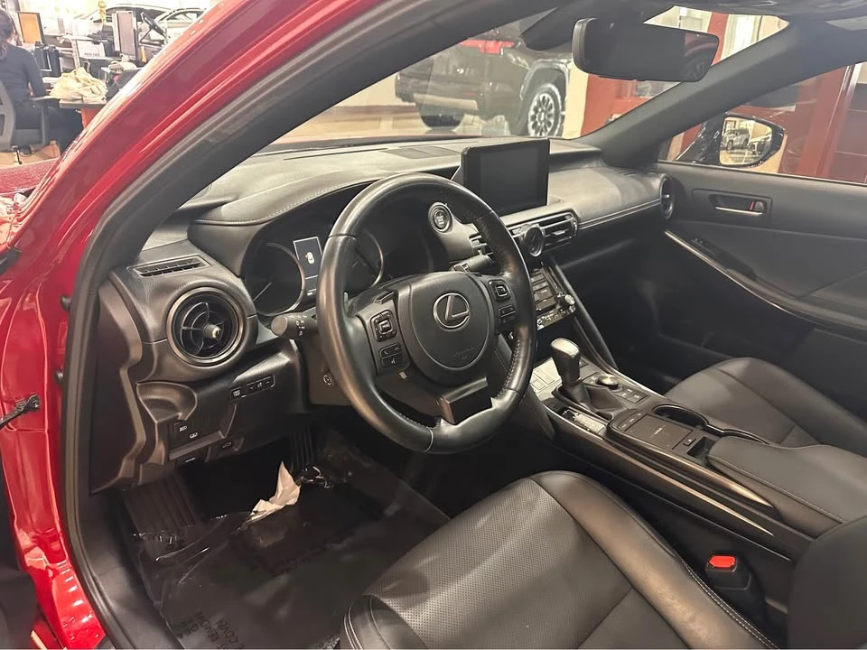 2023 Lexus IS 3rd Gen - Image 2 of 8