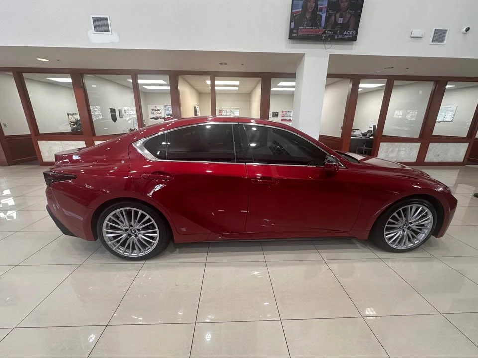 2023 Lexus IS 3rd Gen - Image 7 of 8