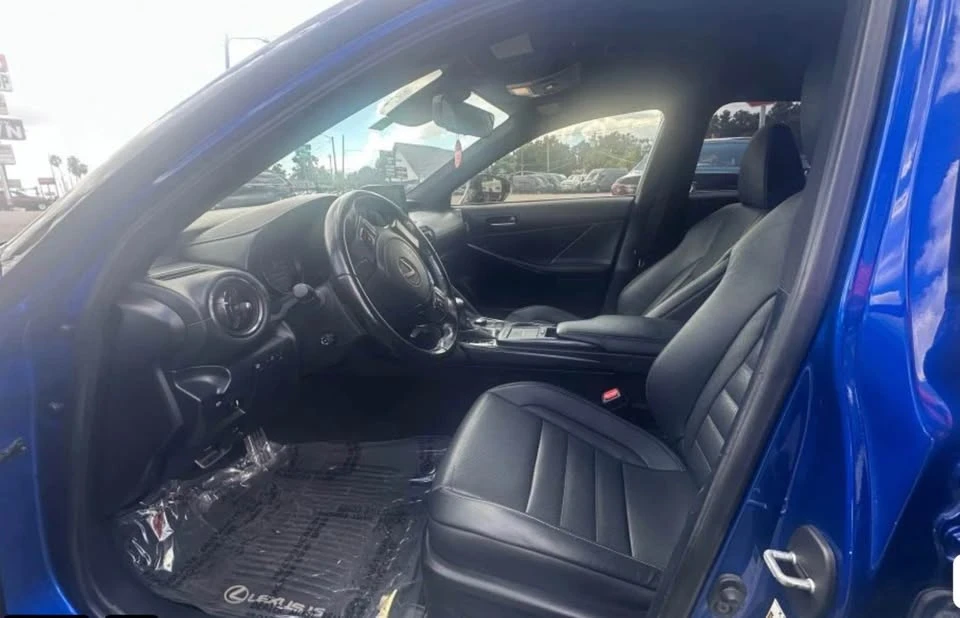2023 Lexus IS 3rd Gen - Image 8 of 18