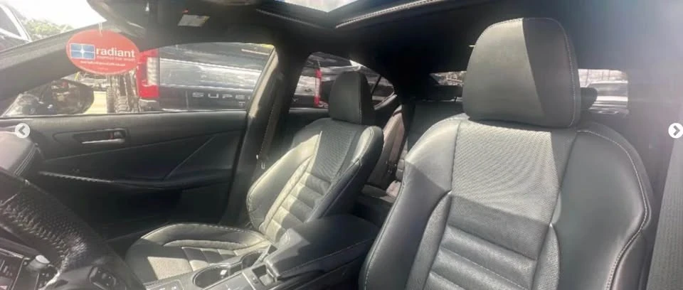 2023 Lexus IS 3rd Gen - Image 15 of 18