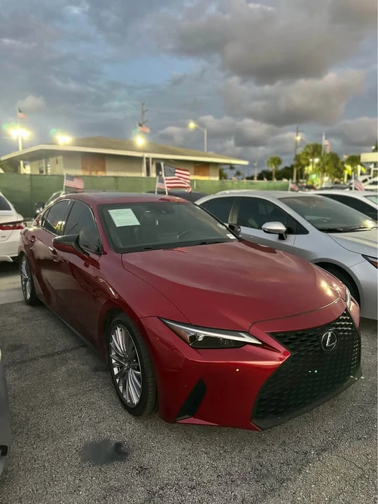 2023 Lexus IS 3rd Gen - Image 2 of 6