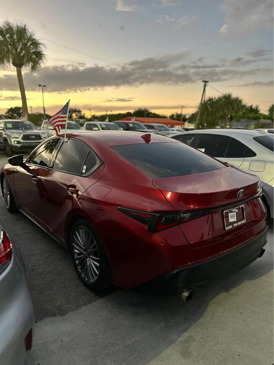 2023 Lexus IS 3rd Gen - Image 3 of 6