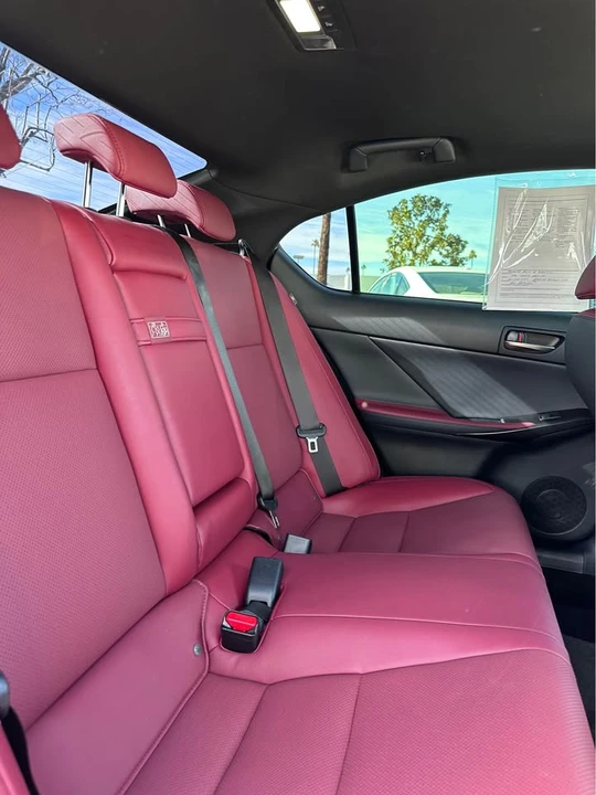 2023 Lexus IS 3rd Gen - Image 8 of 10