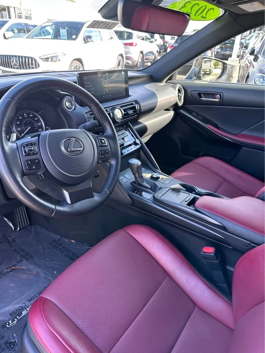 2023 Lexus IS 3rd Gen - Image 3 of 10