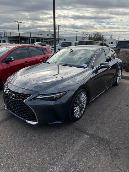 2023 Lexus IS 3rd Gen - Image 2 of 9