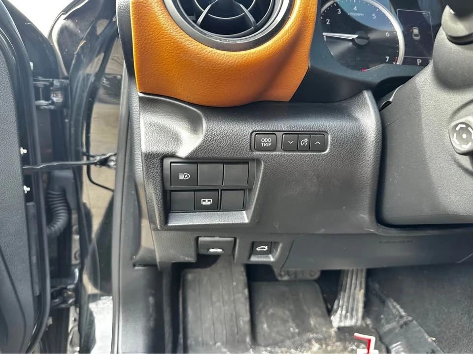 2023 Lexus IS 3rd Gen - Image 8 of 15