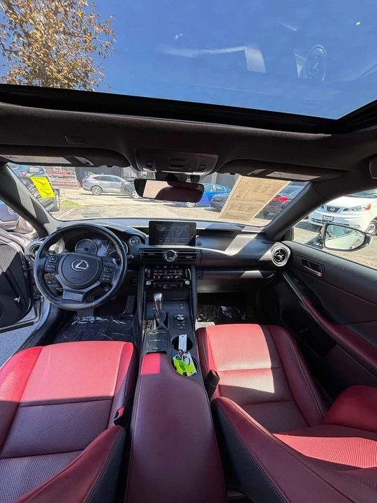 2023 Lexus IS 3rd Gen - Image 5 of 7