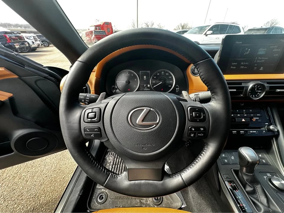 2023 Lexus IS 3rd Gen - Image 9 of 15