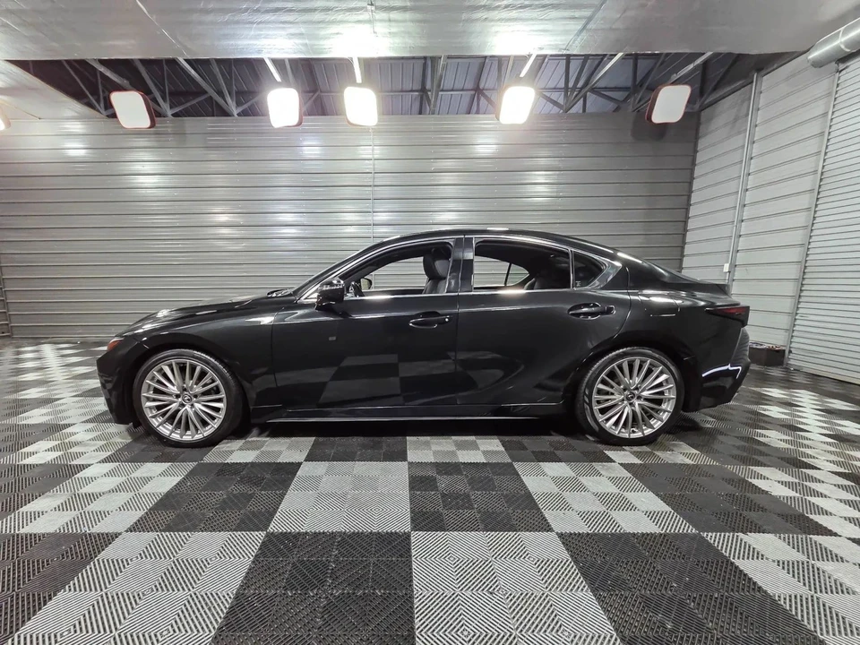 2023 Lexus IS 3rd Gen - Image 8 of 12