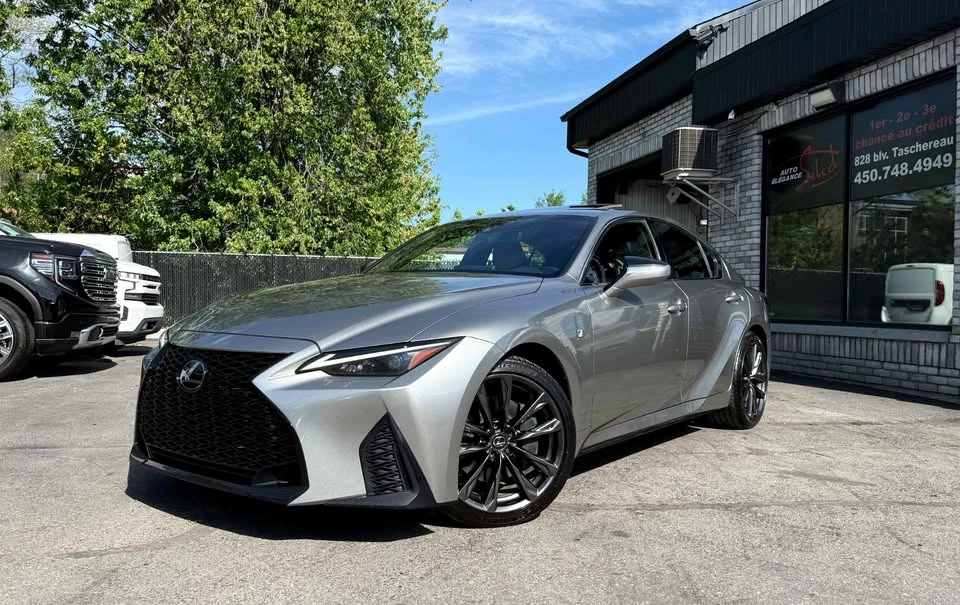 2023 Lexus IS 3rd Gen - Image 7 of 20