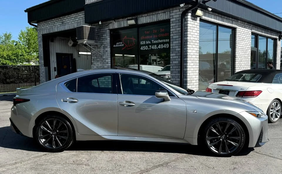 2023 Lexus IS 3rd Gen - Image 4 of 20