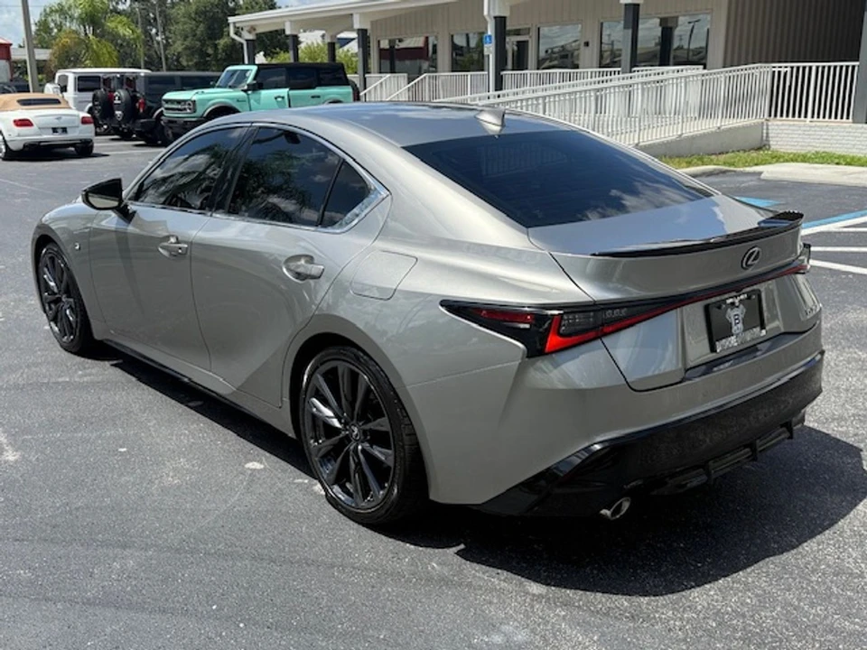2023 Lexus - Image 5 of 12