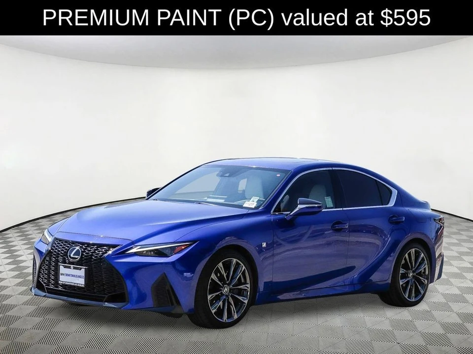 2023 Lexus IS 3rd Gen - Image 3 of 31