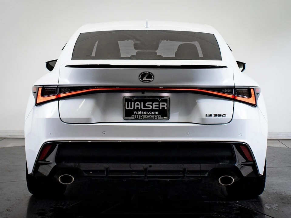 2023 Lexus IS 3rd Gen - Image 10 of 21