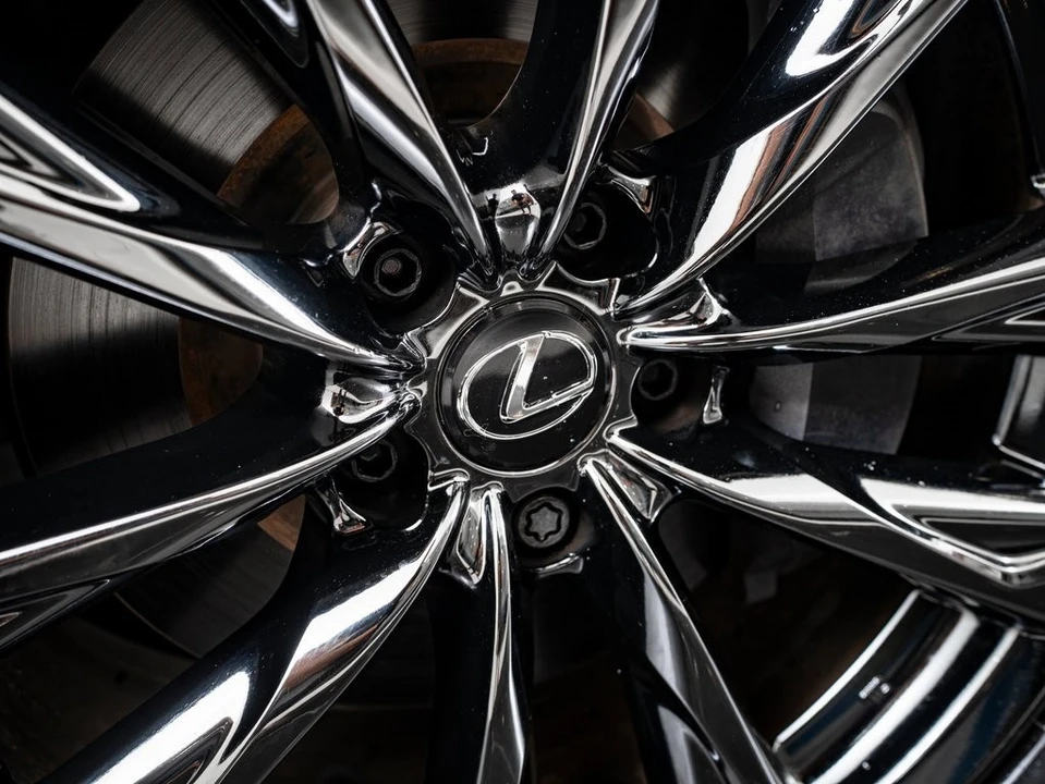 2023 Lexus IS 3rd Gen - Image 8 of 21
