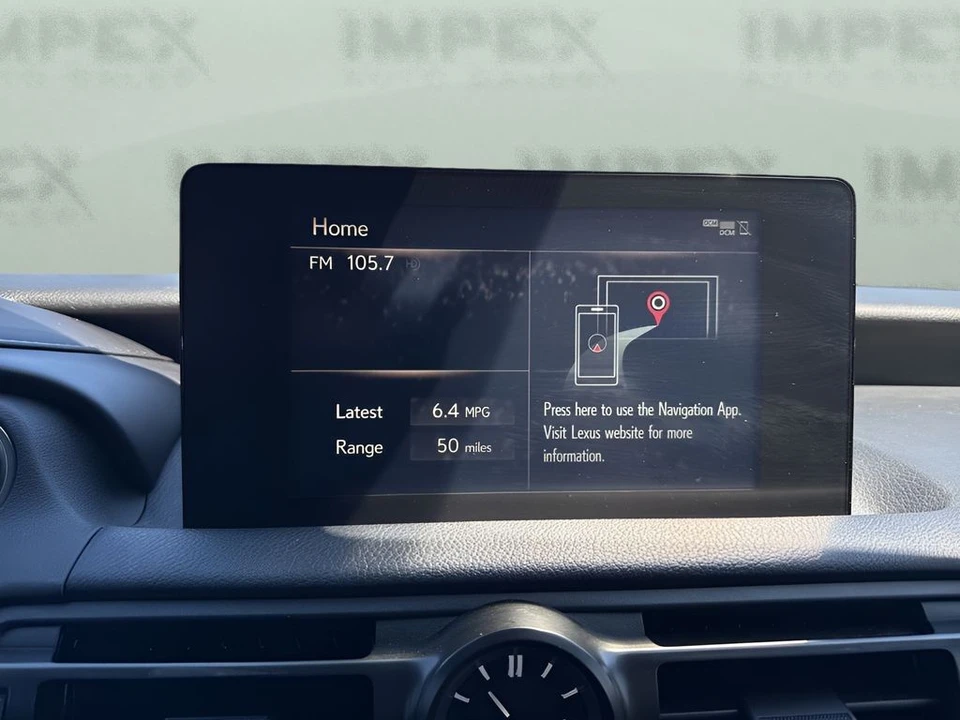 2023 Lexus IS 3rd Gen - Image 17 of 31
