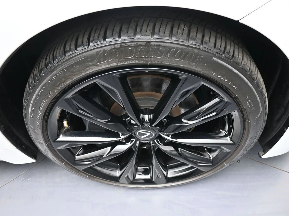 2023 Lexus IS 3rd Gen - Image 13 of 21