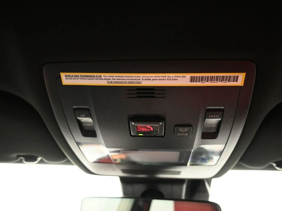 2023 Lexus IS 3rd Gen - Image 17 of 21