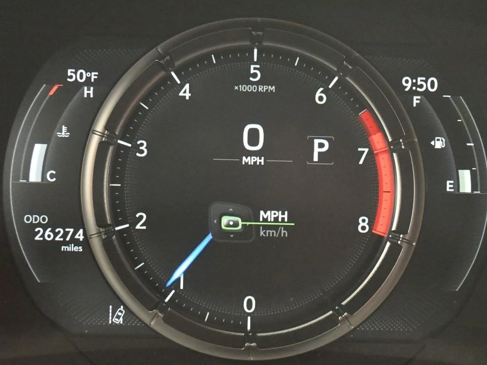2023 Lexus IS 3rd Gen - Image 16 of 21
