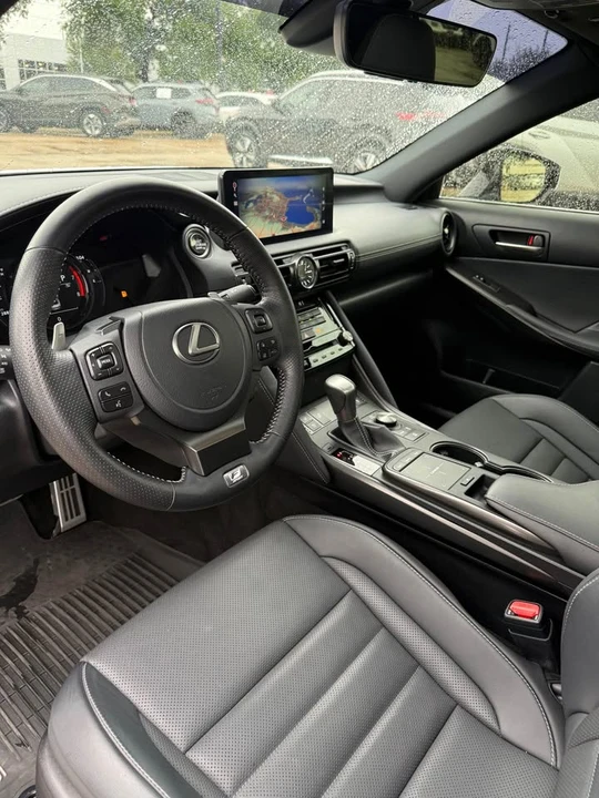 2023 Lexus IS 3rd Gen - Image 4 of 6