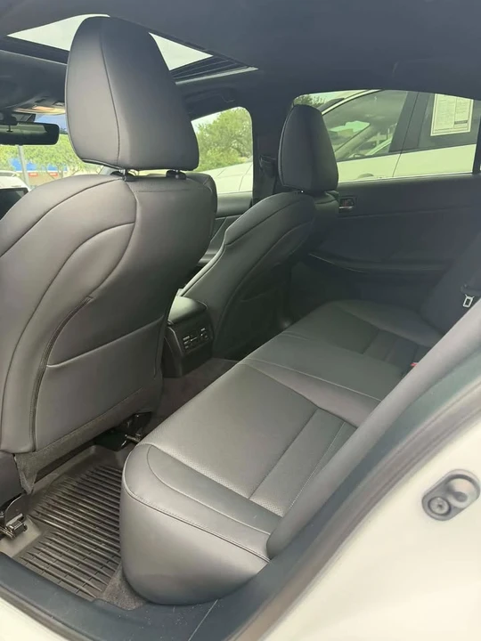2023 Lexus IS 3rd Gen - Image 3 of 4