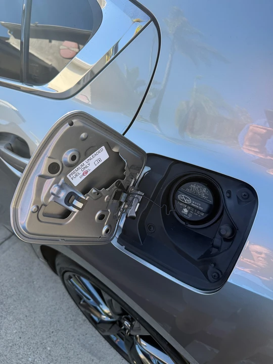 2023 Lexus IS 3rd Gen - Image 30 of 31