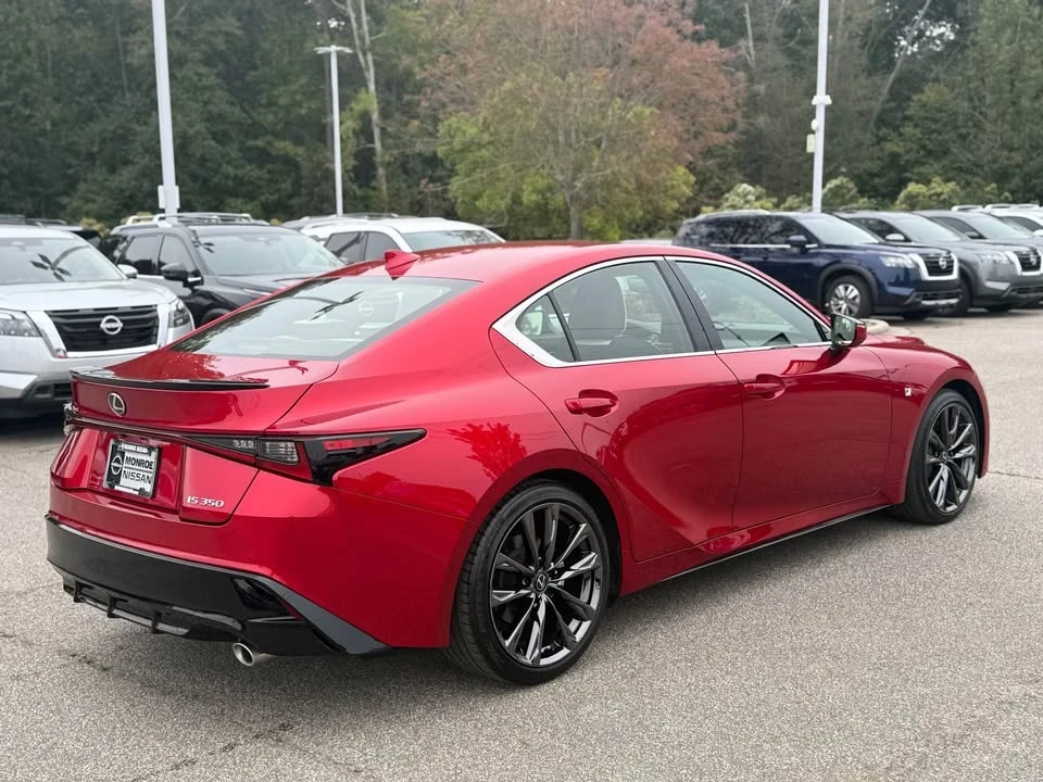 2023 Lexus IS 3rd Gen - Image 5 of 12