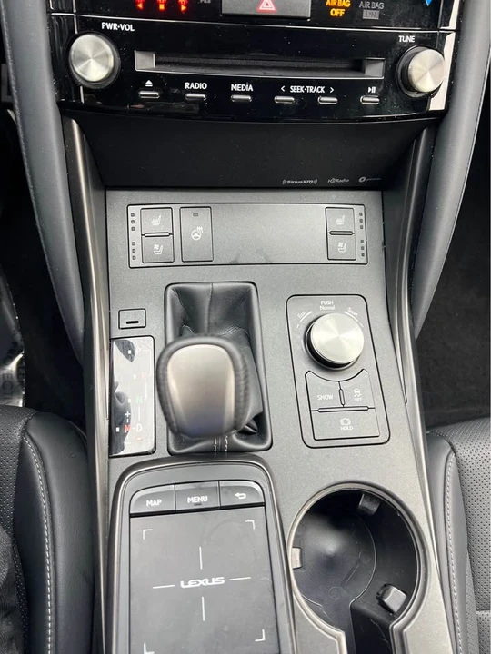 2023 Lexus IS 3rd Gen - Image 11 of 20