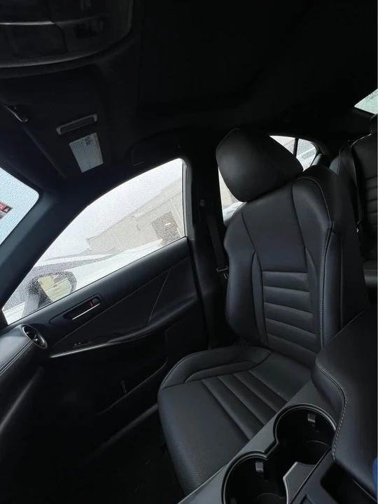 2023 Lexus IS 3rd Gen - Image 18 of 20