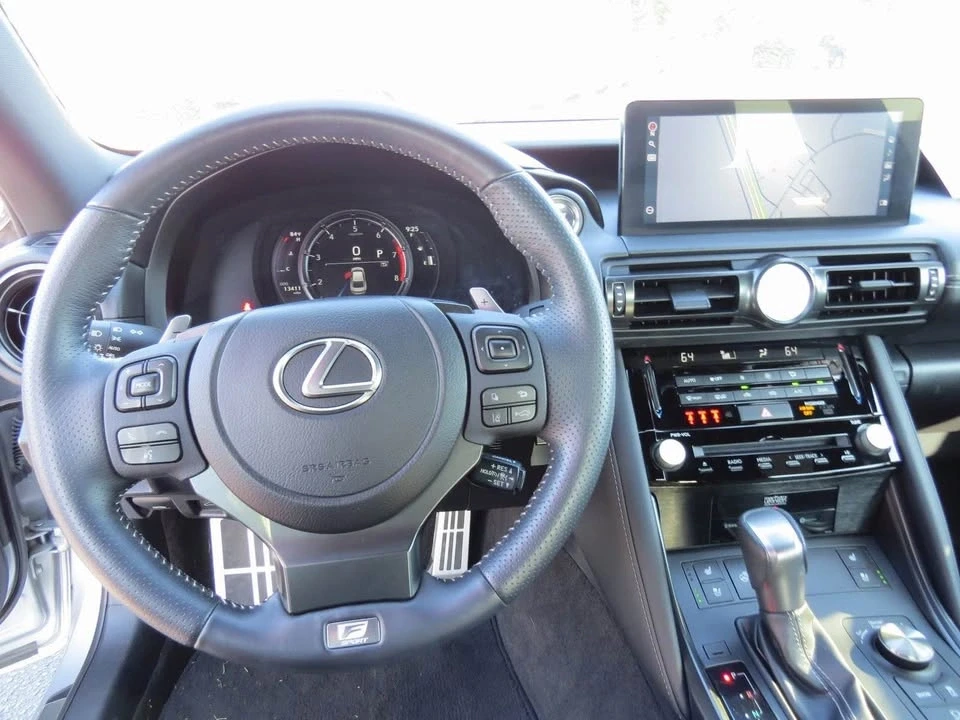 2023 Lexus IS 3rd Gen - Image 14 of 18