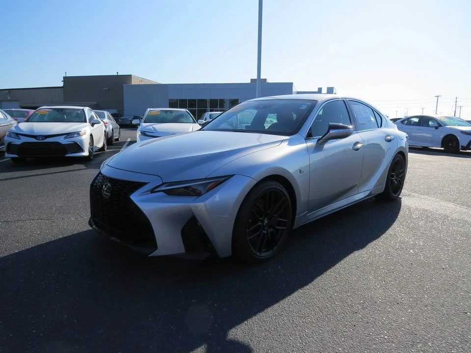 2023 Lexus IS 3rd Gen - Image 3 of 18