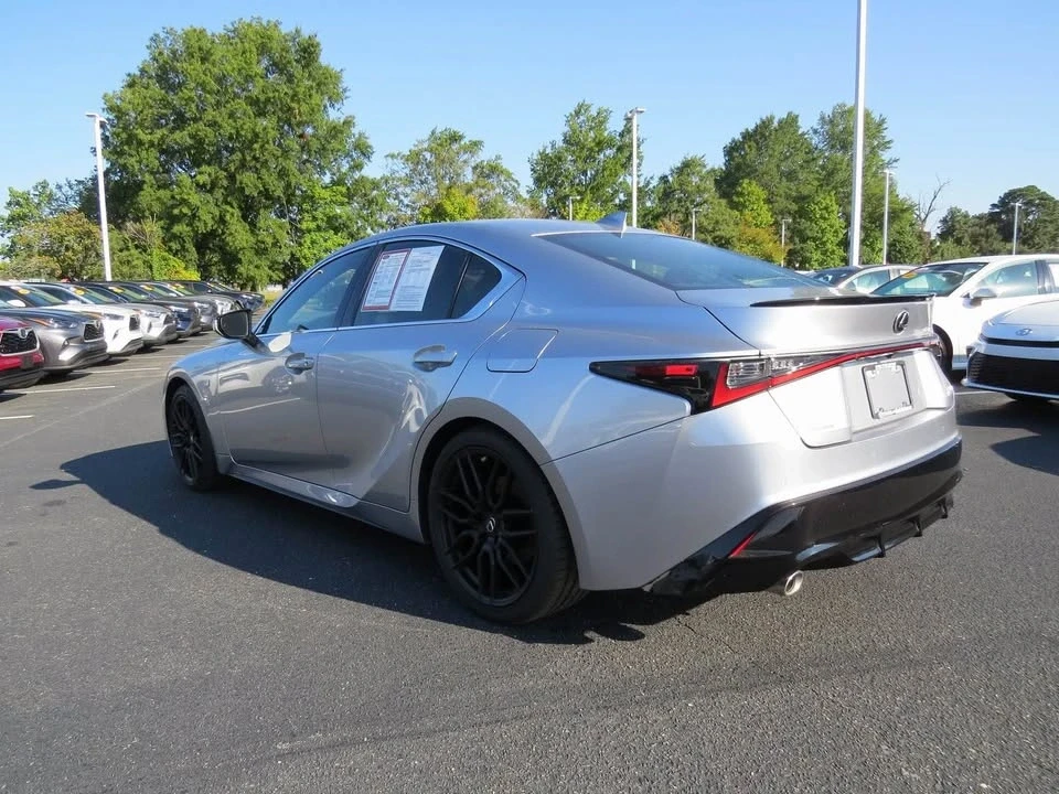 2023 Lexus IS 3rd Gen - Image 5 of 18