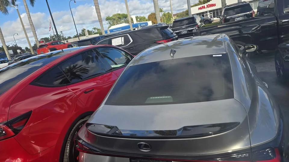2023 Lexus IS 3rd Gen - Image 7 of 18