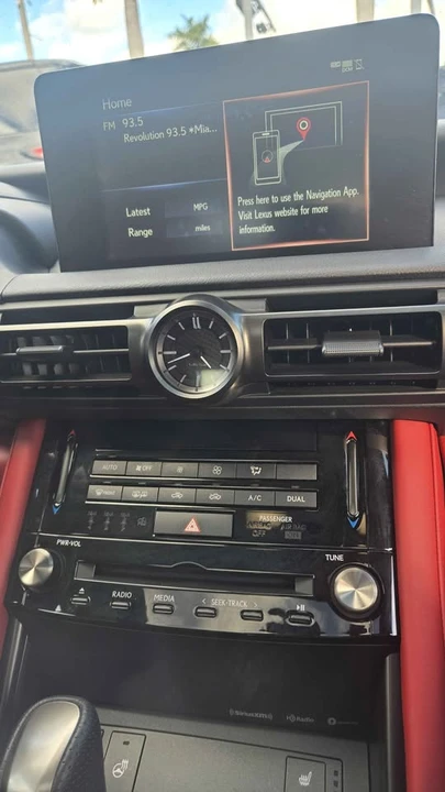 2023 Lexus IS 3rd Gen - Image 11 of 18