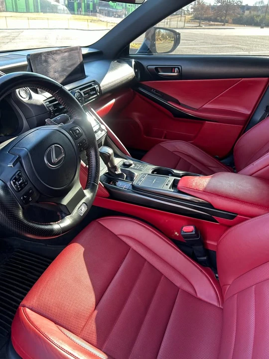 2023 Lexus IS 3rd Gen - Image 8 of 15