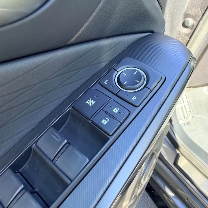2023 Lexus IS 3rd Gen - Image 11 of 13