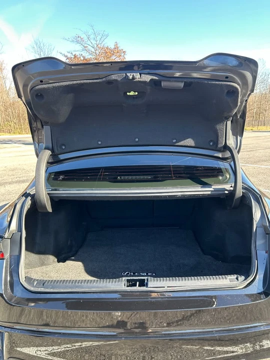 2023 Lexus IS 3rd Gen - Image 6 of 15