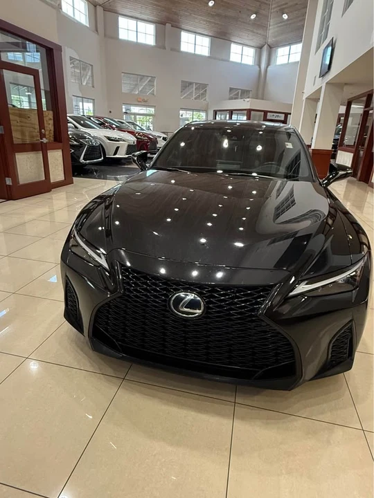 2023 Lexus IS 3rd Gen - Image 3 of 7