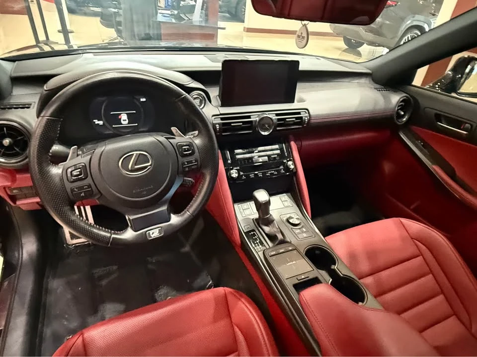 2023 Lexus IS 3rd Gen - Image 5 of 7