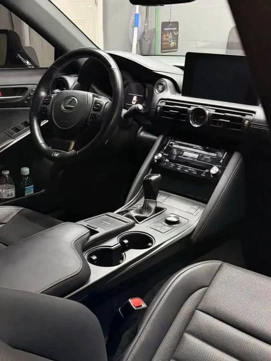 2023 Lexus IS 3rd Gen - Image 6 of 9