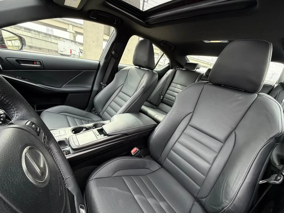 2023 Lexus IS 3rd Gen - Image 13 of 13