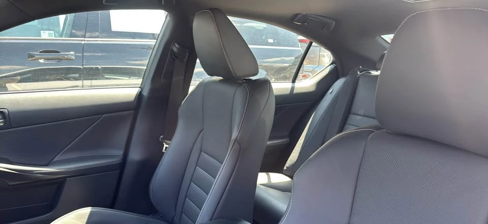 2023 Lexus IS 3rd Gen - Image 6 of 9